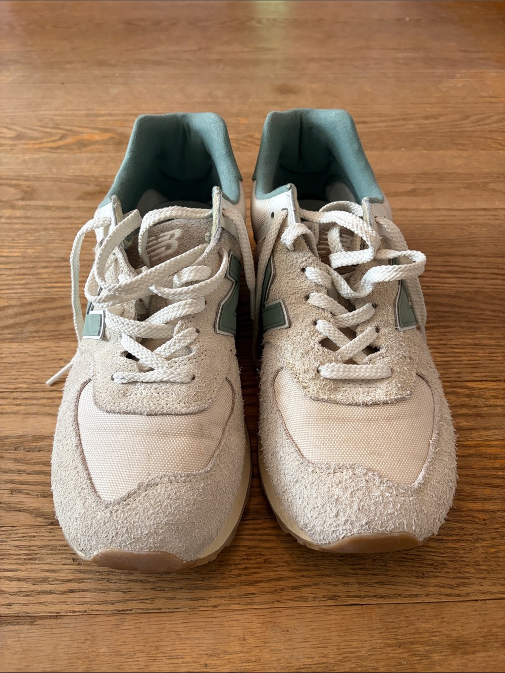 New Balance Unisex Cream & Seafoam Accent Sneakers